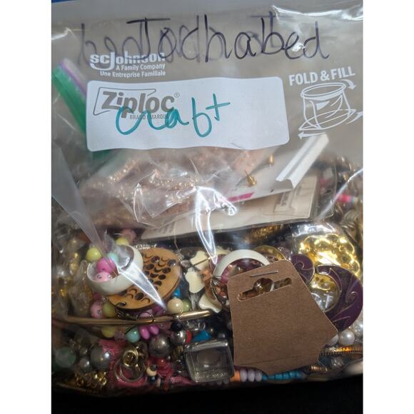 Jewelry Lot Jochabed Repurpose Bag 4 Plus Lbs Beads/Craft/Repurpose Pieces - Picture 6 of 8